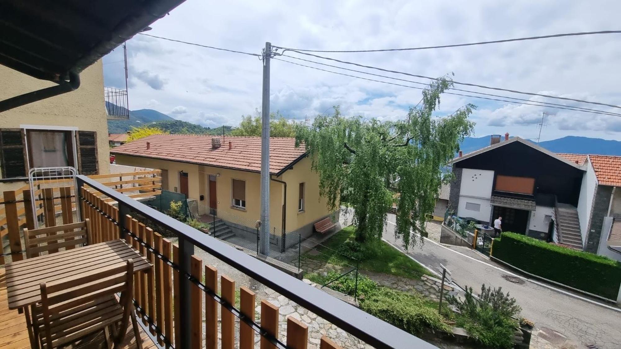 Il Rustico Villa Maccagno Bagian luar foto